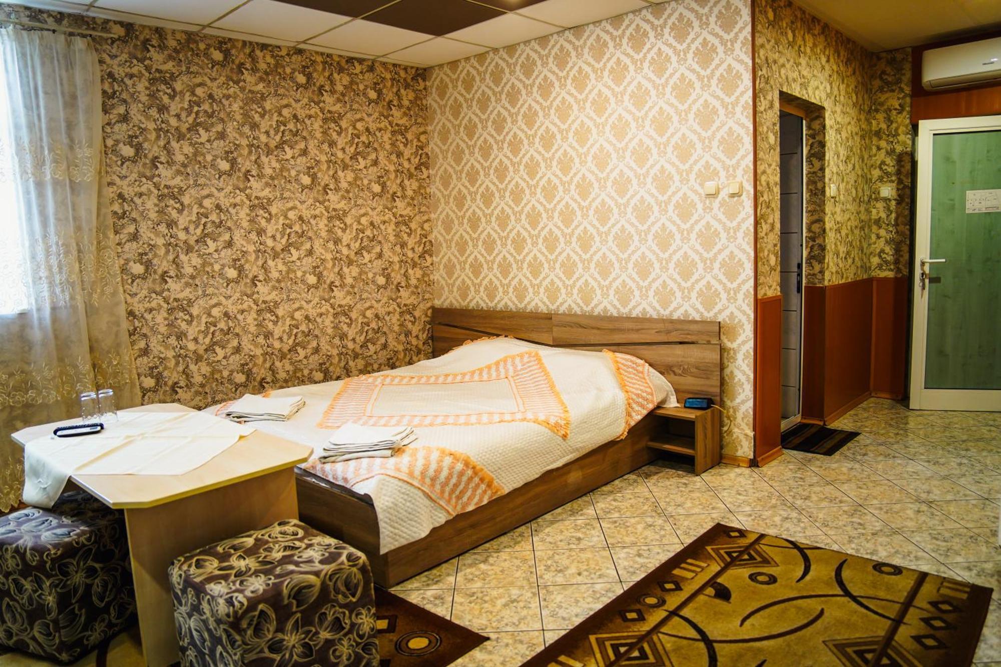 Hotel Rade 1 Vratsa 외부 사진